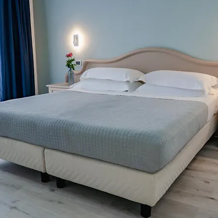 Otel Ahg Riva Del Sole - Adults Only
