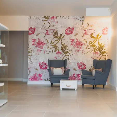 Ahg Riva Del Sole - Adults Only 4* Moniga del Garda
