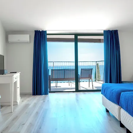 Hotel Ahg Riva Del Sole Wellness - Adults Only Moniga del Garda